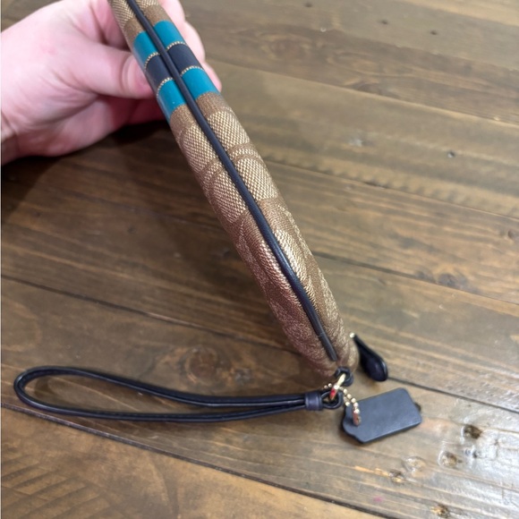 Coach Varsity LG Wristlet in Signature C Brown Leather and Shades of Blue - Picture 5 of 7